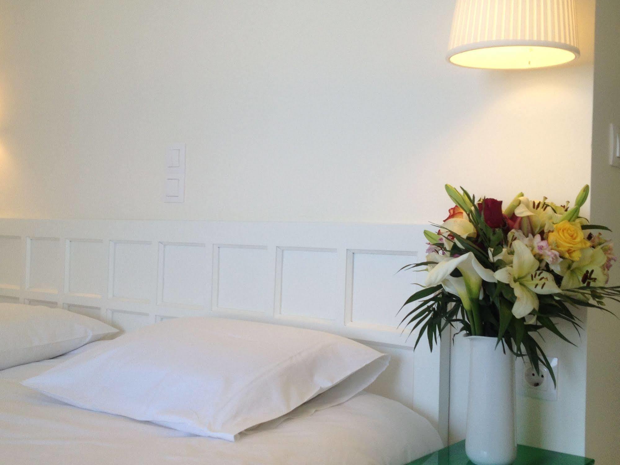 Filoxenia Beach Hotel Resmo Dış mekan fotoğraf